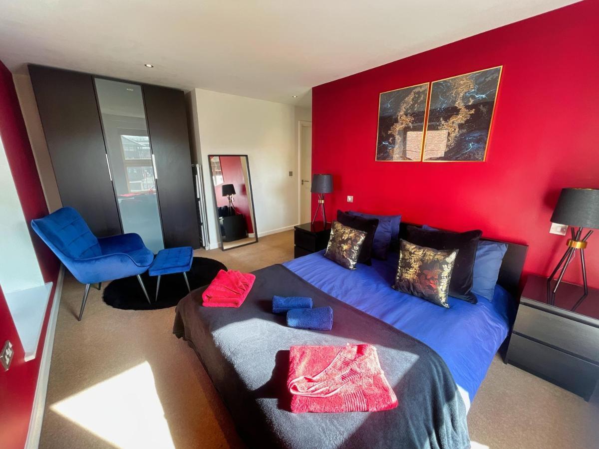 Historic Clock Tower Apartment With Rooftop Terrace And Free Secure Parking Шефилд Екстериор снимка